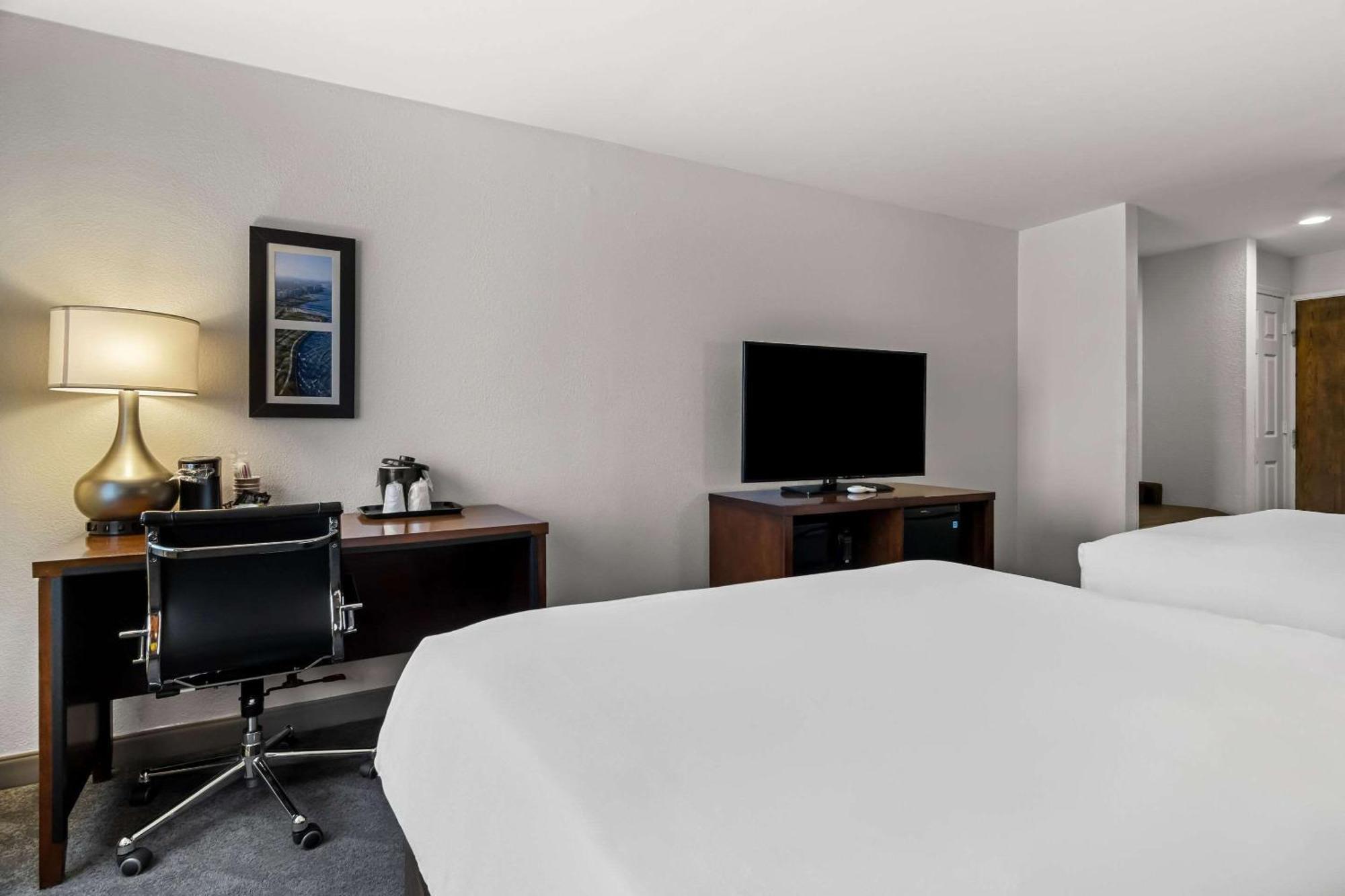 Comfort Inn & Suites Near Tinley Park Amphitheater Bagian luar foto